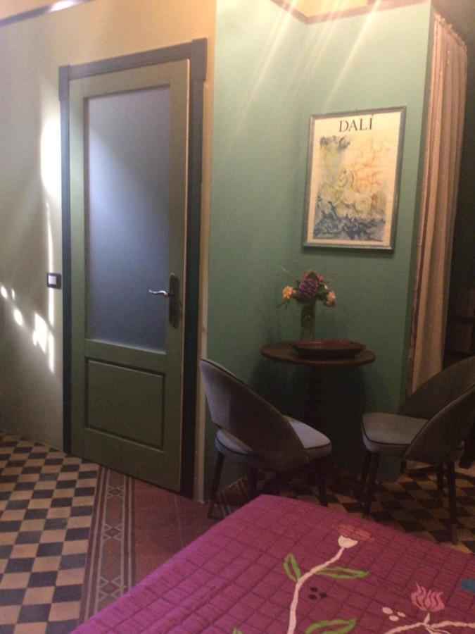 Les Renards Du Coeur Hotel Seravezza Bagian luar foto