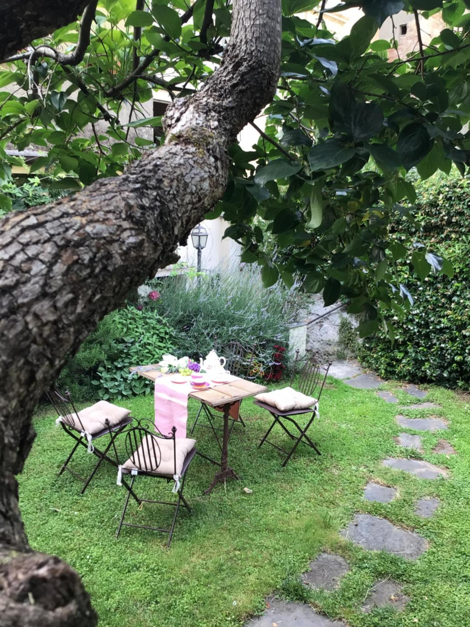 Les Renards Du Coeur Hotel Seravezza Bagian luar foto